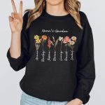 Grandmas Garden Sweatshirt, Custom Birthflower Sweatshirt, Gift for Grandma, Love Grows Here, Moms Garden