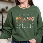 Grandmas Garden Sweatshirt, Custom Birthflower Sweatshirt, Gift for Grandma, Love Grows Here, Moms Garden