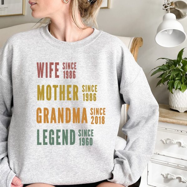 Personalized Mom Grandma Shirt, Mothers Day Shirt, Wife Mother Grandma Legend, Grandmother Custom Dates, Funny Mom Birthday Gift for women