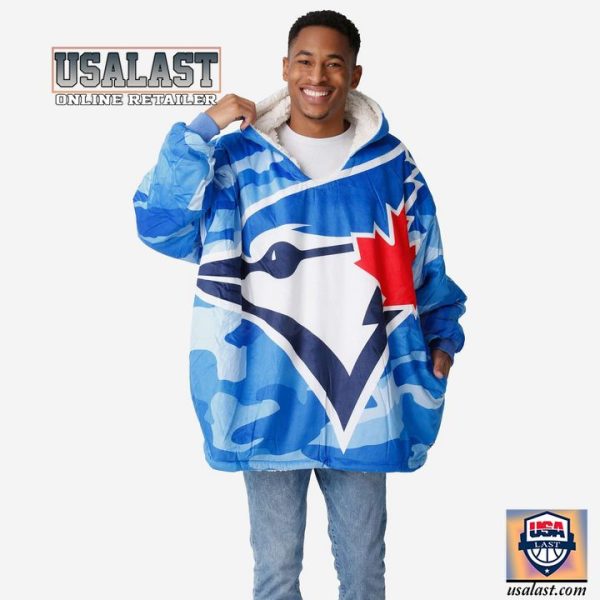 Toronto Blue Jays Camo Fleece Oodie, Blanket Hoodie Hooded Blanket
