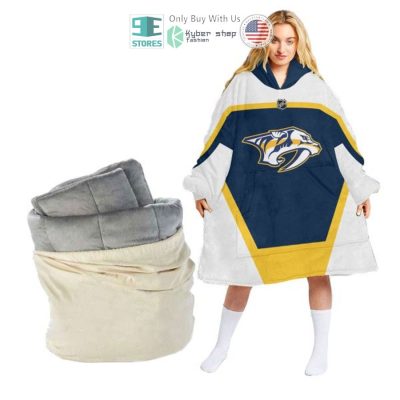 personalized-nashville-predators-white-blue-sherpa-hooded-blanket-2-79383.jpg
