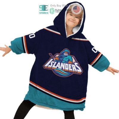 personalized-nhl-new-york-islanders-blue-sherpa-hooded-blanket-2-21764.jpg