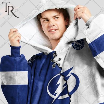 personalized-nhl-tampa-bay-lightning-mix-jersey-blanket-hoodie-2-6zAkW.jpg